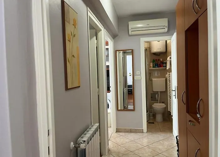 With Parking Space Lovran, Opatija - 23702 דירה *
