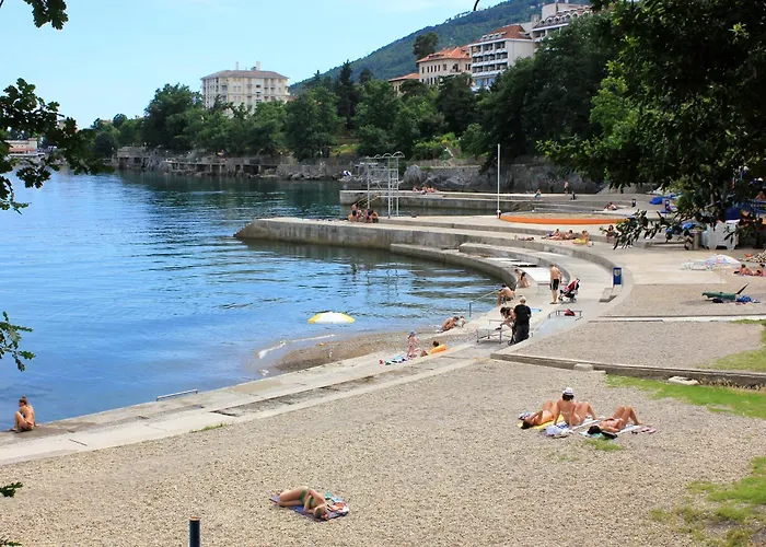 With Parking Space Lovran, Opatija - 23702 아파트 로브란